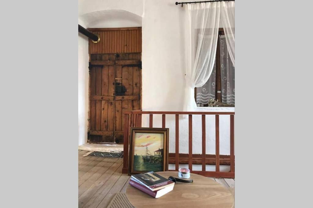 Traditional Stone House In Eastern Mani Flomochori ภายนอก รูปภาพ